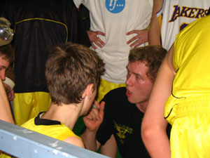 In action! Me coaching my boys born 91/92 in the Scanie Cup 2005 Finals.